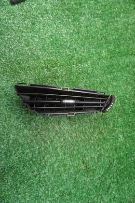 15894304 Cadillac 2010 11 12 Srx Right Ac Control Oem
