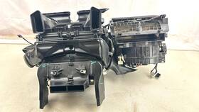 22970405 Cadillac 2013-2019 Ats Hvac Climate Heater Blower Motor Housing Box Oem