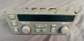 383026k093388086 Cadillac 2000-2004 Seville Ac Heater Temperature Climate Control Oem Hvac