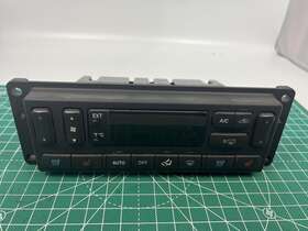 35463567 Ford 2005-2006 Expedition Ac Heater Climate Control Front Oem Digital Used. C9