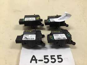 685.fd1i16 Ford 2016 Mustang Heater Blend Door Motor Actuator 4 Pieces Oem