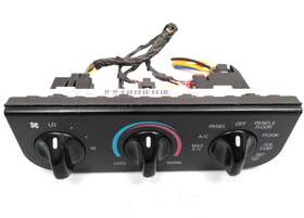 Yl3h-19e764-a Ford 2000-2003 F150 Expedition A/c Heater Control Switch 99 03 2000 2001 02 V79