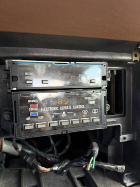 382076k041111799 Gm 1982-1985 Cadillac Eldorado Seville Automatic Ac Climate Control With Rear Defrost